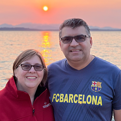 Ricardo & Beth Gómez
