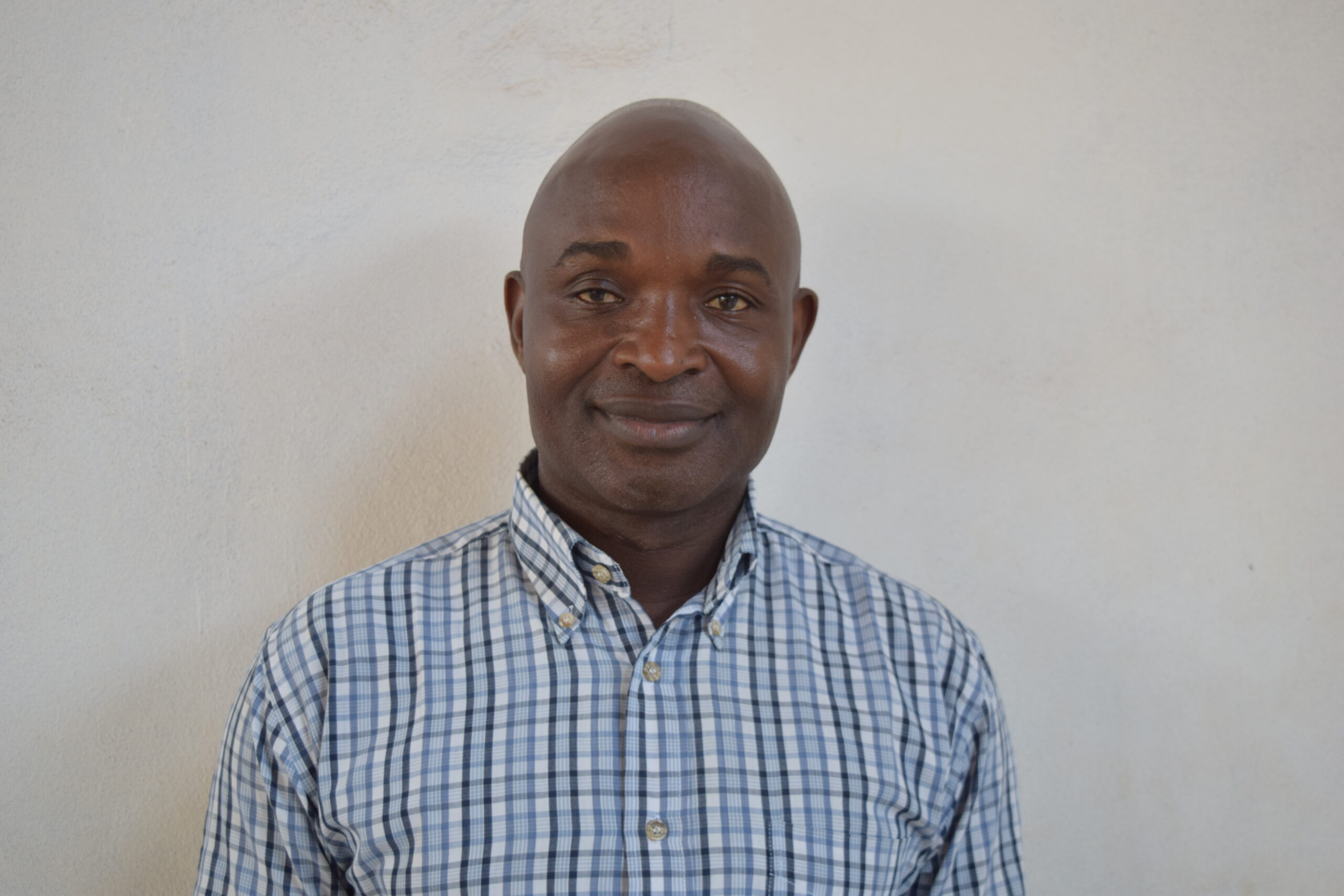 Dr. Gabriel Lamah