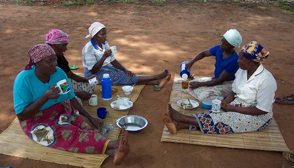 People eating in Mozambique